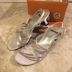 Unlisted Size 8 strappy sandals